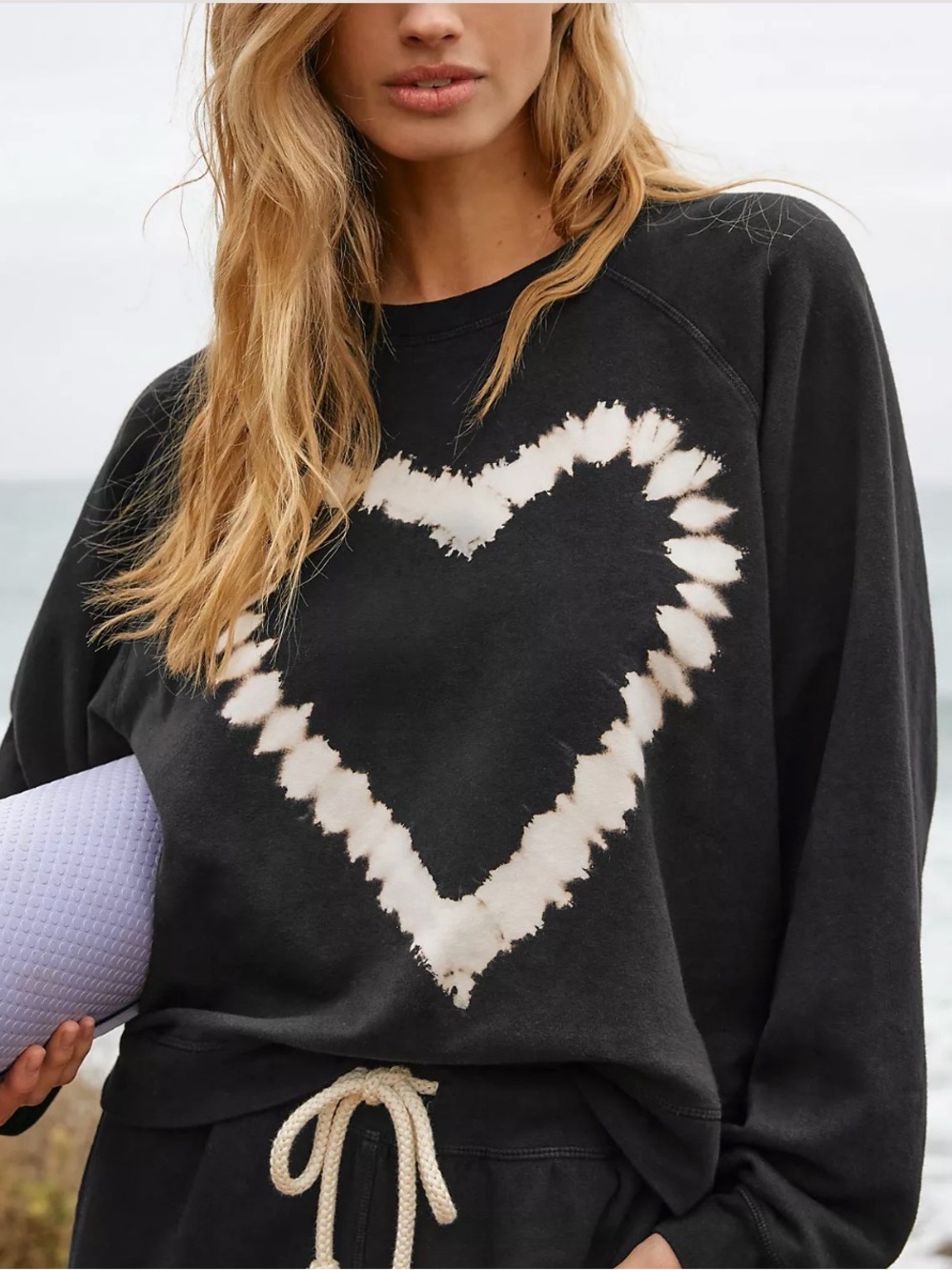 Electric & Rose Ronan Heart
Sweatshirt